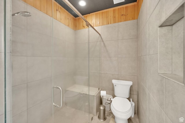 9048 E Acorn Way Unit 984, Heber City, UT 84032 - full bathroom with toilet, a shower stall, tile walls, and recessed lighting