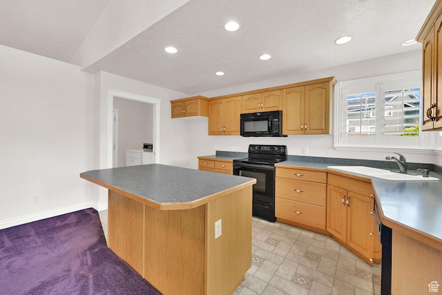 3267 S 1350 W, Perry, UT 84302 - kitchen featuring black appliances, a sink, separate washer and dryer, recessed lighting, and a center island