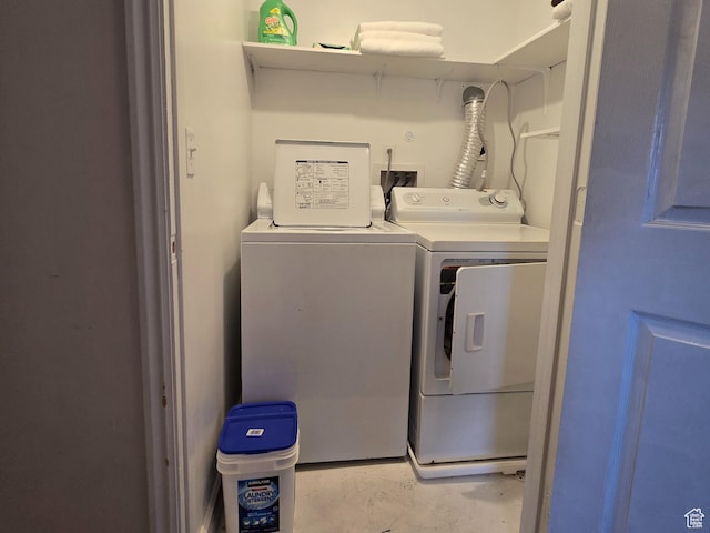 614 W Anderson Ave S, Murray, UT 84123 - laundry room featuring separate washer and dryer