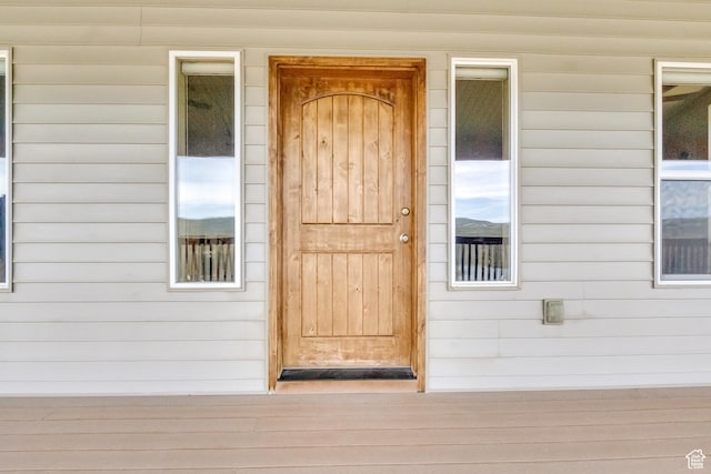 view of property entrance