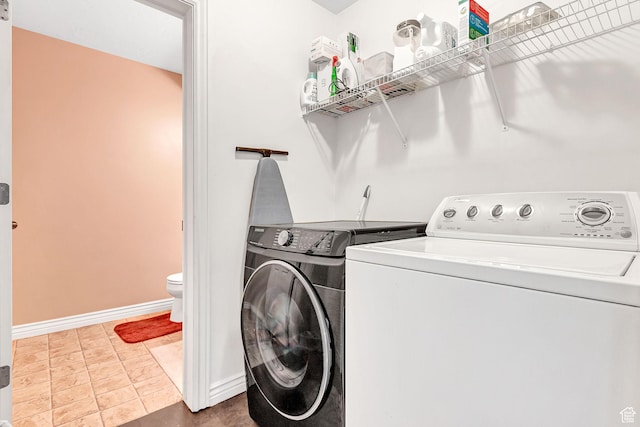 2012 S 575 W, Lehi, UT 84043 - washroom with washing machine and clothes dryer and baseboards