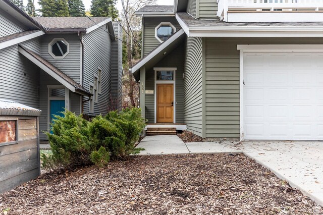 121 Daly Ave, Park City, UT 84060 - entrance to property featuring a garage