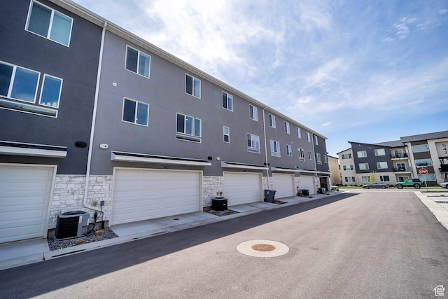 983 W 540 S, American Fork, UT 84003 - view of property with central air condition unit and a residential view