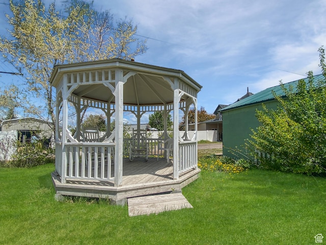 244 S Main St W, Ephraim, UT 84627 - view of green lawn with a gazebo