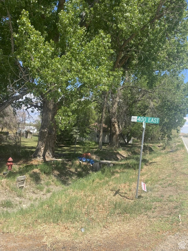 50 S 400 E, Myton, UT 84052 - view of yard