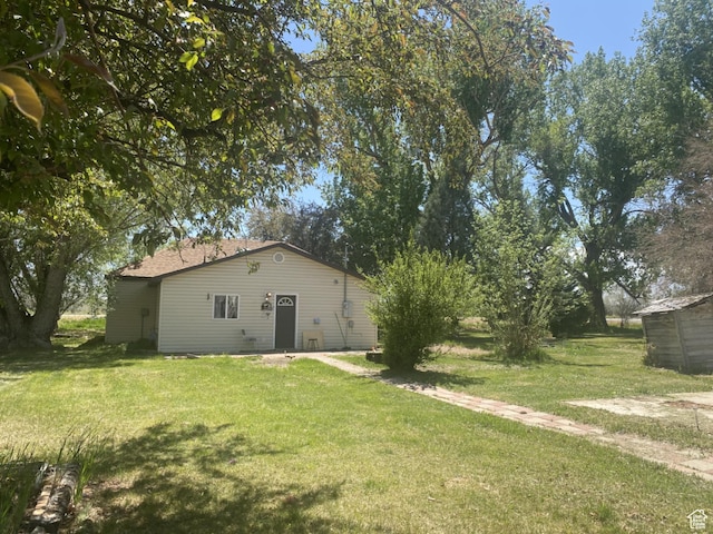 50 S 400 E, Myton, UT 84052 - view of grassy yard