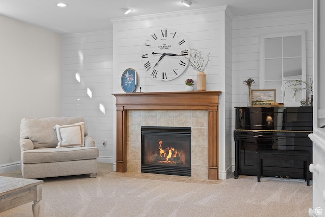 512 Glendon Way, Pleasant Grove, UT 84062 - living area with carpet flooring, ornamental molding, a fireplace, and recessed lighting