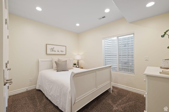 512 Glendon Way, Pleasant Grove, UT 84062 - bedroom with dark colored carpet, baseboards, and recessed lighting
