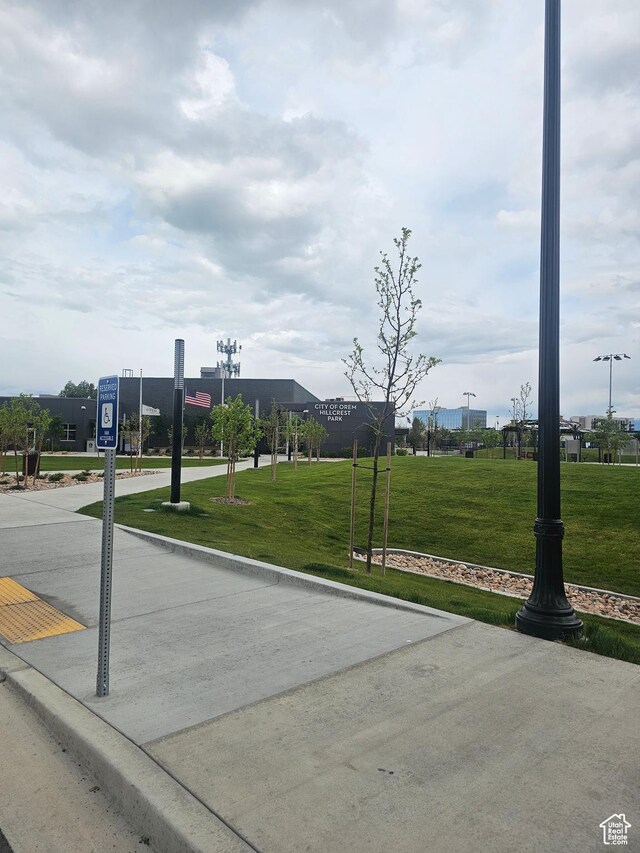 768 E 1740 S Unit 768, Orem, UT 84097 - view of concrete road featuring curbs