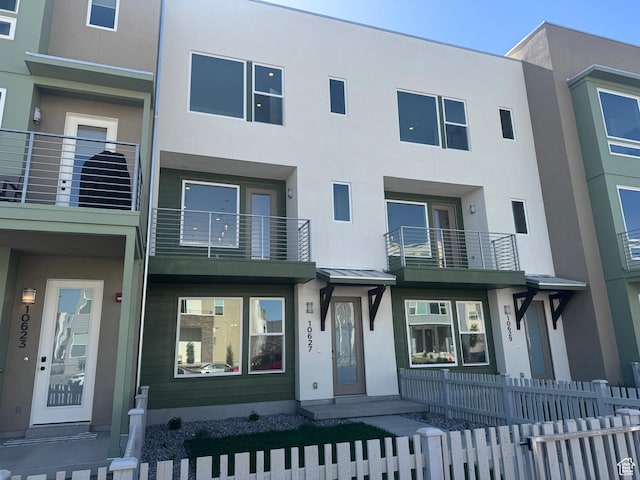 view of property with stucco siding