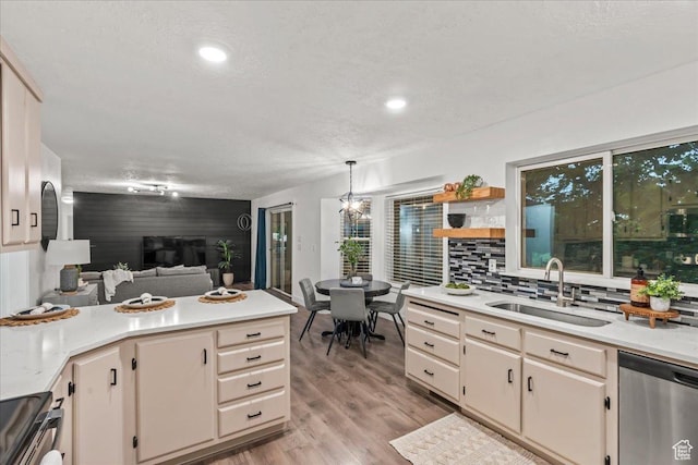 278 E Shepard Ln, Kaysville, UT 84037
