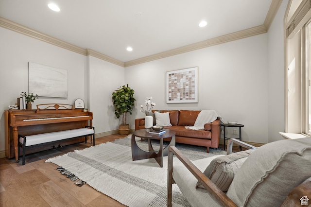 1161 Woodcrest Ln, North Salt Lake, UT 84054 - living room featuring crown molding, light wood finished floors, recessed lighting, and baseboards