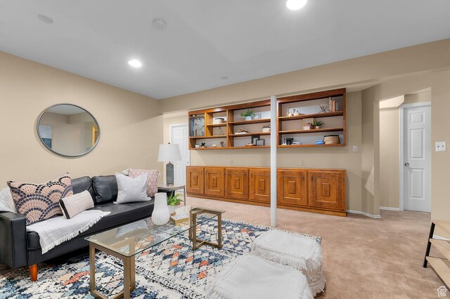819 N 225 W, Bountiful, UT 84010 - living room featuring light carpet, baseboards, and recessed lighting