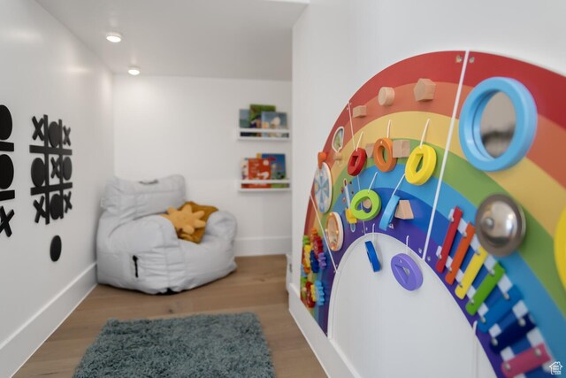 833 W Savoy Ln, St George, UT 84790 - playroom featuring baseboards and wood finished floors