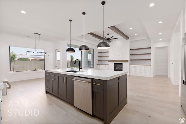 657 E Royal Dr, Washington, UT 84780 - kitchen with dishwasher, a sink, plenty of natural light, light wood-type flooring, and recessed lighting