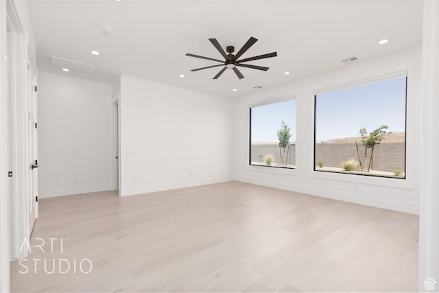 657 E Royal Dr, Washington, UT 84780 - unfurnished room featuring light wood finished floors, recessed lighting, a ceiling fan, and baseboards