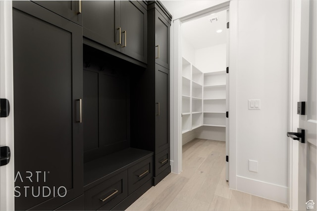 657 E Royal Dr, Washington, UT 84780 - mudroom featuring light wood-style flooring and baseboards