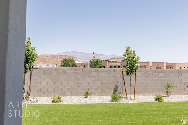 657 E Royal Dr, Washington, UT 84780 - view of yard with a mountain view