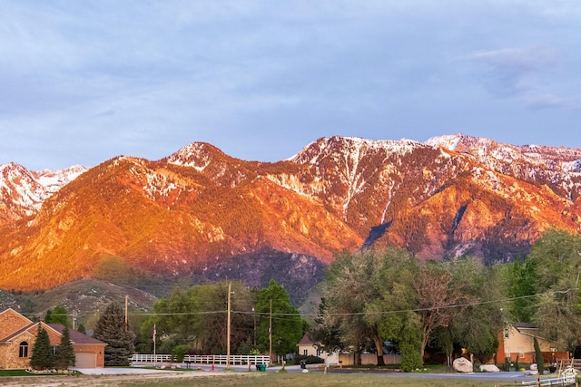 9969 S Altamont Dr E, Sandy, UT 84092 - view of mountain background