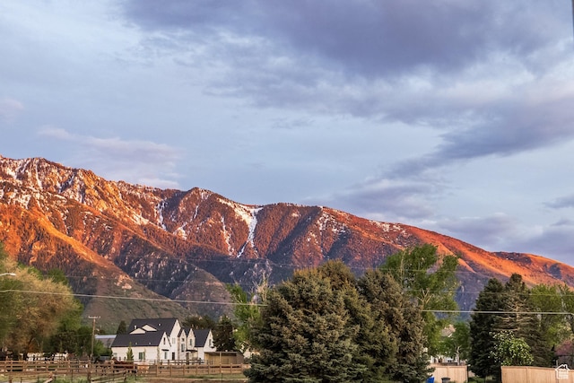 9969 S Altamont Dr E, Sandy, UT 84092 - view of mountain backdrop