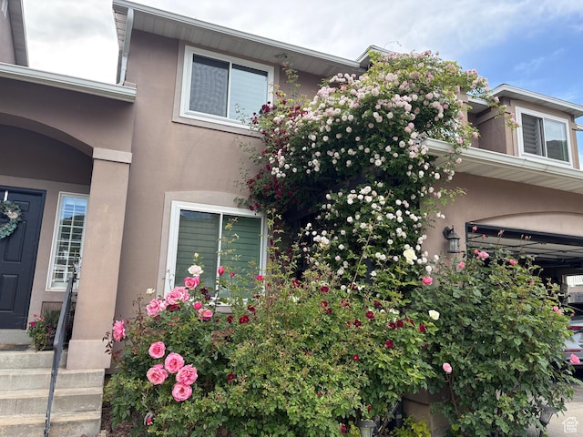 211 N 980 E, Lindon, UT 84042 - view of property exterior featuring stucco siding