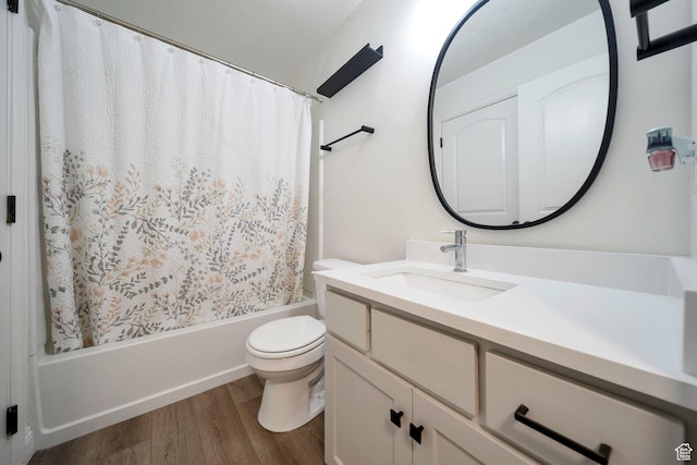 317 S 1000 W Unit 104, Pleasant Grove, UT 84062 - full bath featuring wood finished floors, toilet, vanity, and shower / bath combo