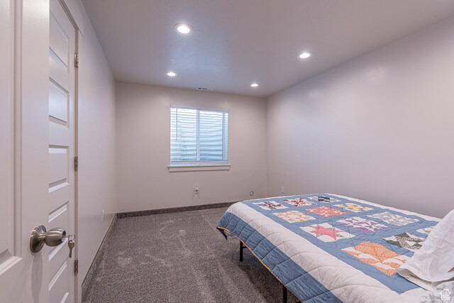 carpeted bedroom with recessed lighting and baseboards