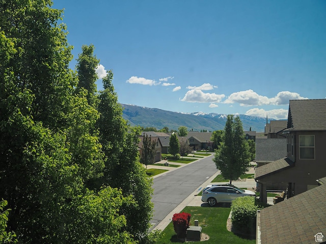 879 W Saddlebrook Dr, Kaysville, UT 84037 - view of mountain background featuring nearby suburban area