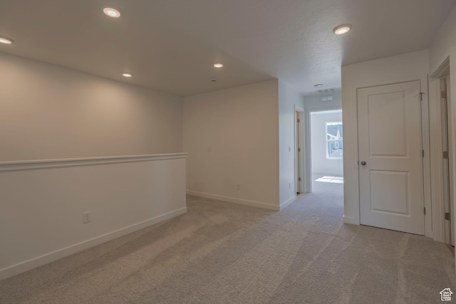 1579 N 800 W, Salem, UT 84653 - unfurnished room with light carpet, baseboards, and recessed lighting