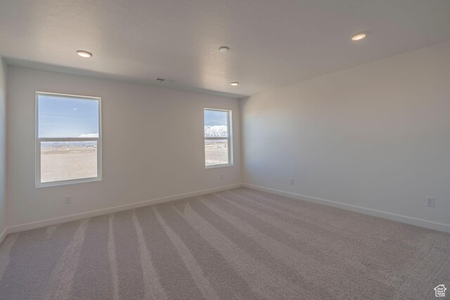 1579 N 800 W, Salem, UT 84653 - spare room featuring baseboards, light carpet, and recessed lighting