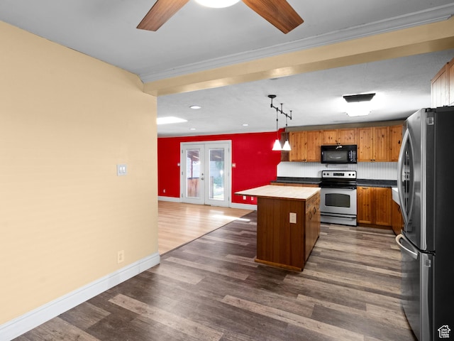 1212 W Talisman, Salt Lake City, UT 84116 - kitchen featuring stainless steel appliances, a kitchen island, ornamental molding, dark wood finished floors, and ceiling fan