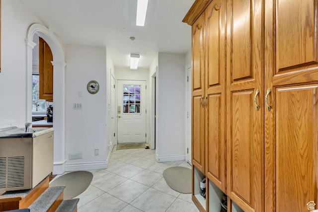 542 E 10000 S, Salem, UT 84653 - bathroom featuring tile patterned floors and baseboards
