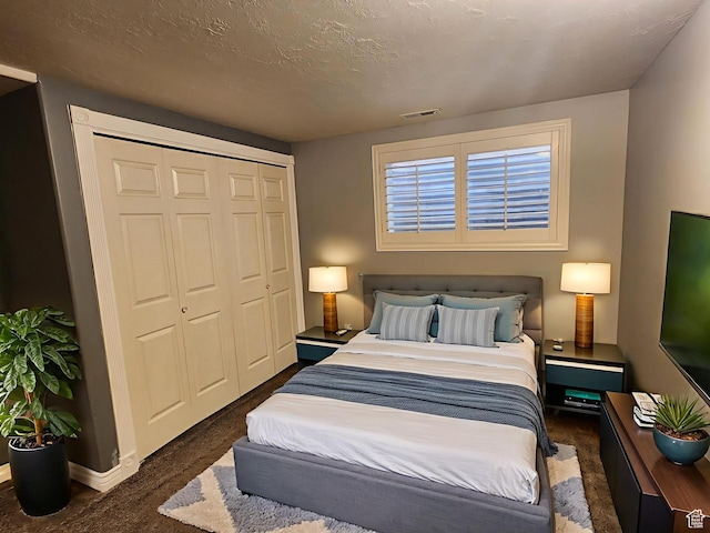 1761 S Davis Blvd E, Bountiful, UT 84010 - carpeted bedroom with a closet