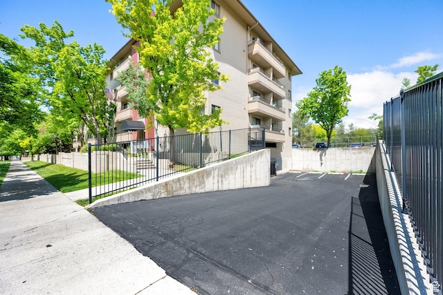 339 E 600 S Unit 1111, Salt Lake City, UT 84111 - exterior space with fence