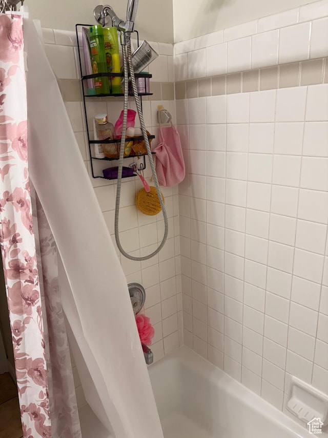 1559 N Riverside Ave Unit 9, Provo, UT 84604 - full bath with shower / bath combination with curtain
