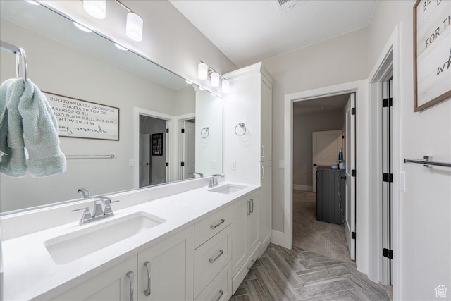 684 S 990 W, Hurricane, UT 84737 - full bath featuring double vanity and baseboards