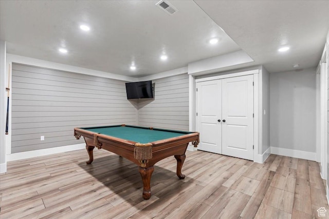 916 Country Ln, Farmington, UT 84025 - game room with baseboards, light wood-style flooring, recessed lighting, and pool table
