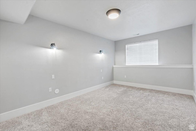 916 Country Ln, Farmington, UT 84025 - empty room with carpet and baseboards