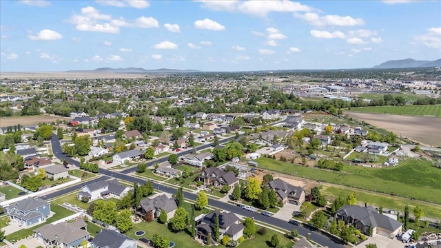 916 Country Ln, Farmington, UT 84025 - aerial view of property and surrounding area featuring mountains and nearby suburban area