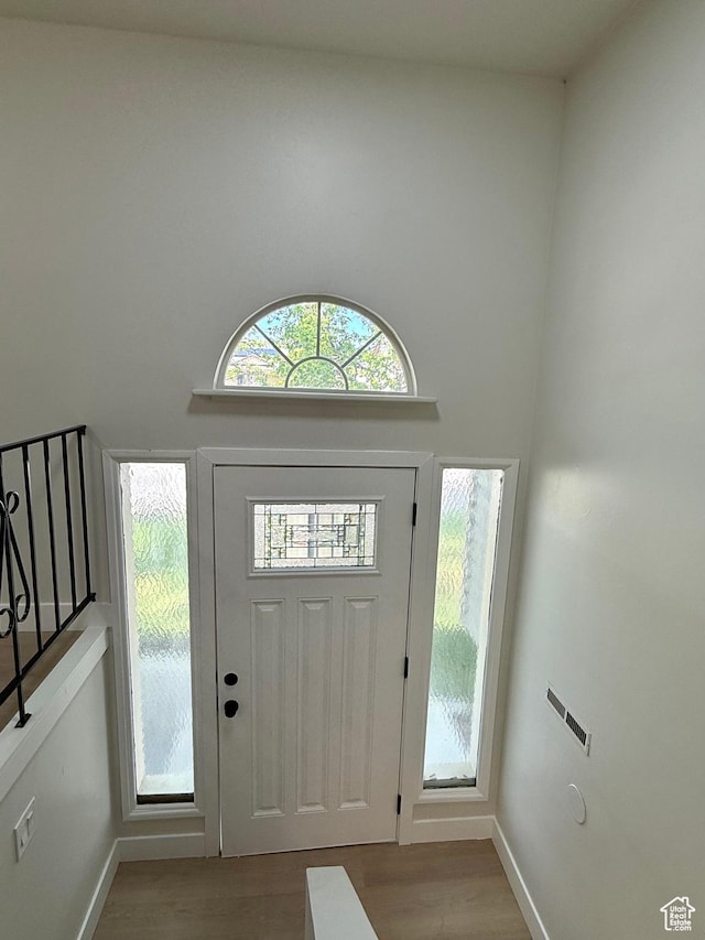 445 Havasu, Tooele, UT 84074 - entryway featuring wood finished floors and baseboards