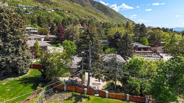 bird's eye view of a mountainous background