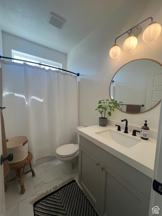 4901 N Eagle Nest Ln, Lehi, UT 84043 - full bathroom with vanity, toilet, and curtained shower