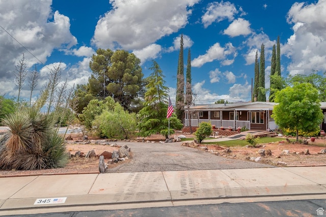 345 N Main St, Ivins, UT 84738 - view of front of house with covered porch