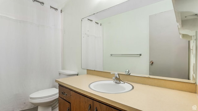 906 N Fort Canyon Rd, Alpine, UT 84004 - full bathroom with toilet, vanity, and curtained shower