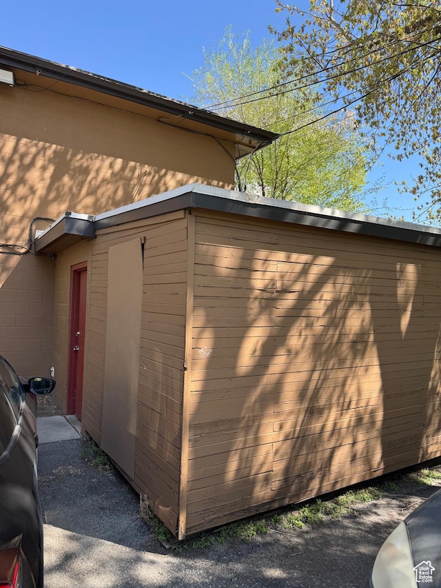 241 N 800 W, Salt Lake City, UT 84116 - view of side of home featuring an outbuilding