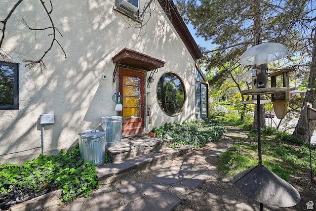 528 N Westcapitol St, Salt Lake City, UT 84103 - property entrance with stucco siding