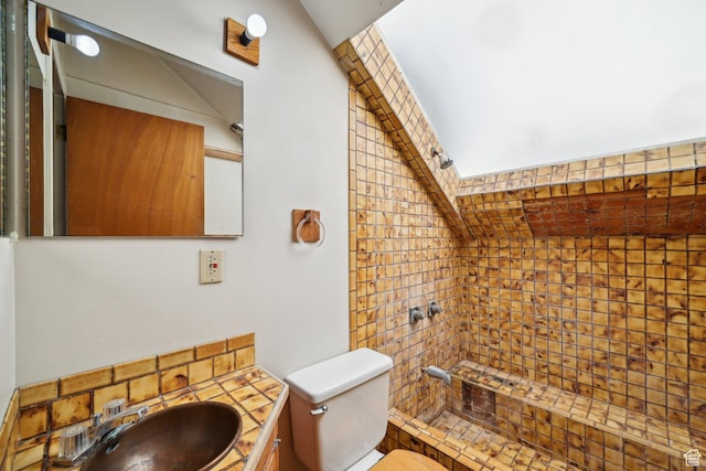528 N Westcapitol St, Salt Lake City, UT 84103 - bathroom with tiled shower, toilet, vanity, and a skylight