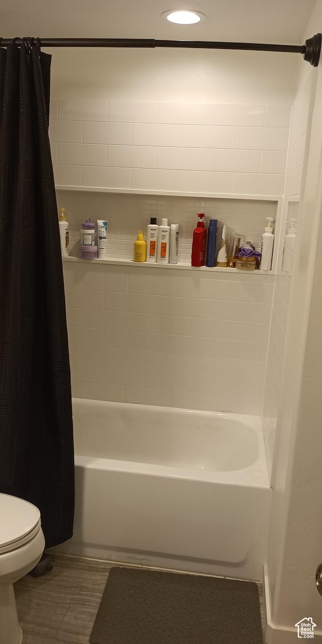 42 E 780 S, Ephraim, UT 84627 - bathroom featuring toilet and shower / bath combination with curtain