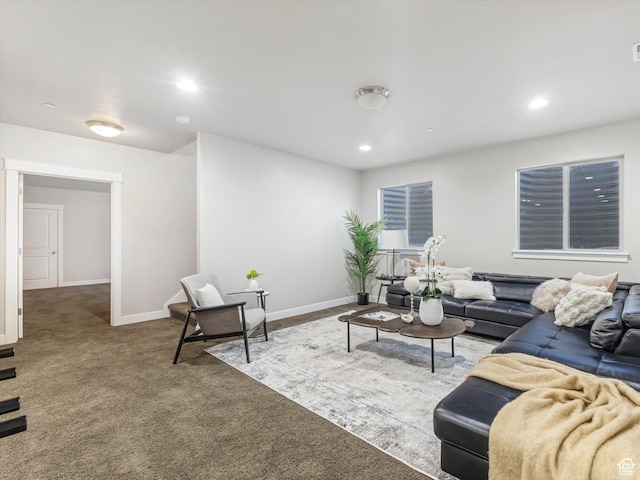 carpeted living room with baseboards and recessed lighting