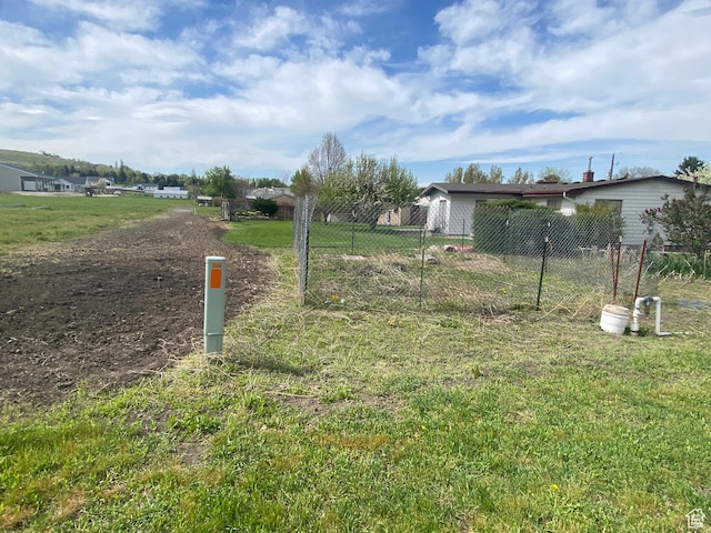 105 S 200 E, Richmond, UT 84333 - view of yard featuring fence